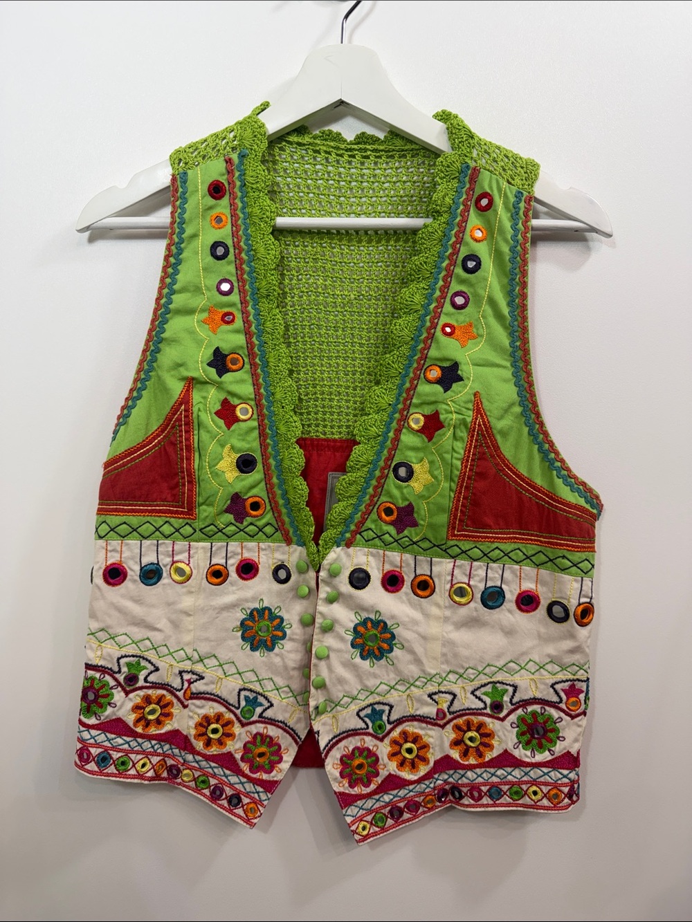Double D Ranch green embroidered vest size small.